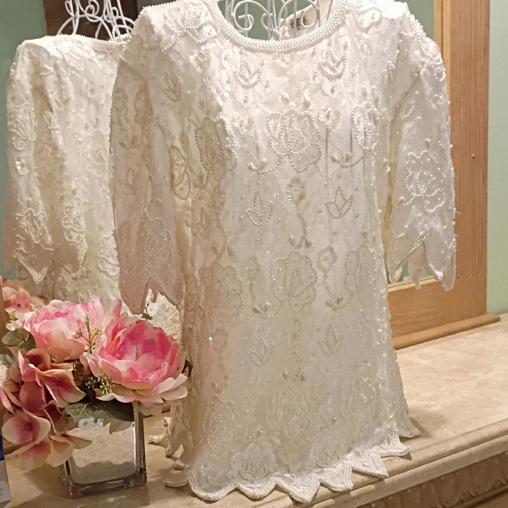 Elegant White Lace Blouse